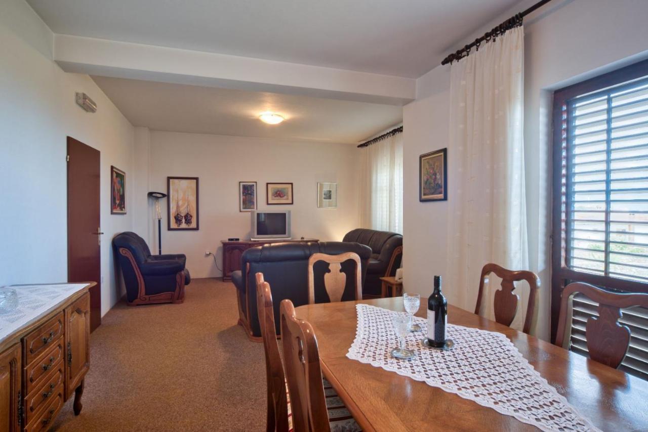 Bor - The Entire Home With Sea View Ούλτσιν Εξωτερικό φωτογραφία